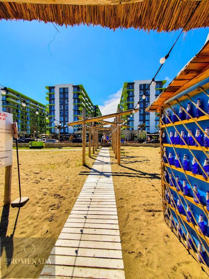 Ace Aparthotel Pool & Spa Mamaia Nord Navodari Bagian luar foto