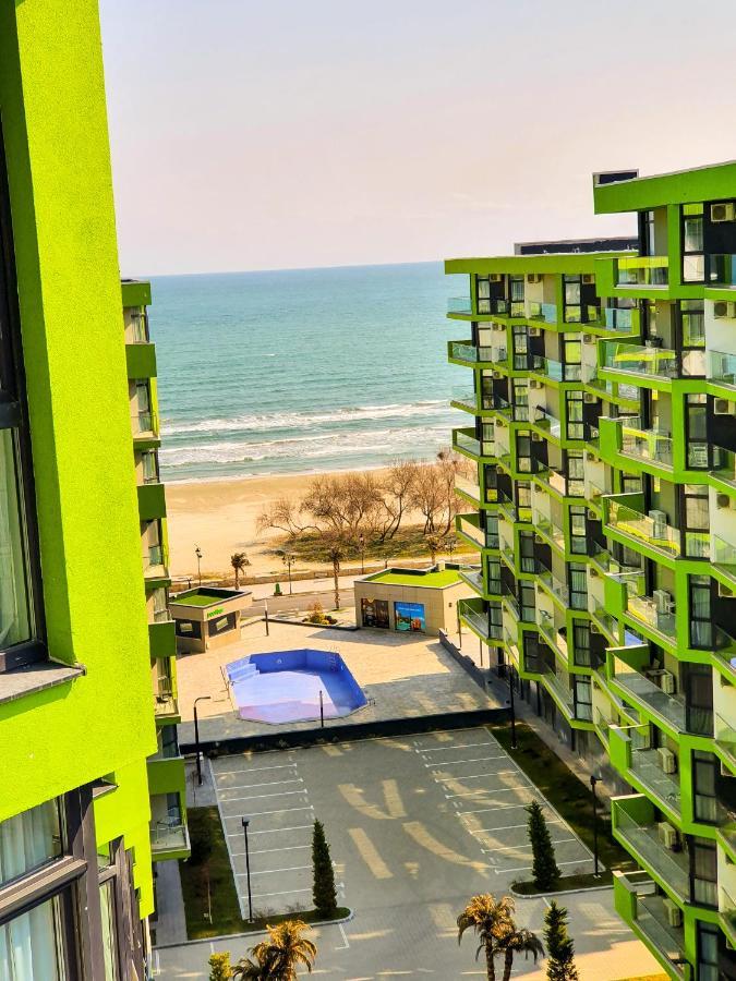 Ace Aparthotel Pool & Spa Mamaia Nord Navodari Bagian luar foto